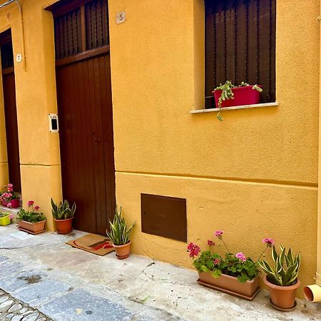 Casa Labi Lägenhet Termini Imerese Exteriör bild