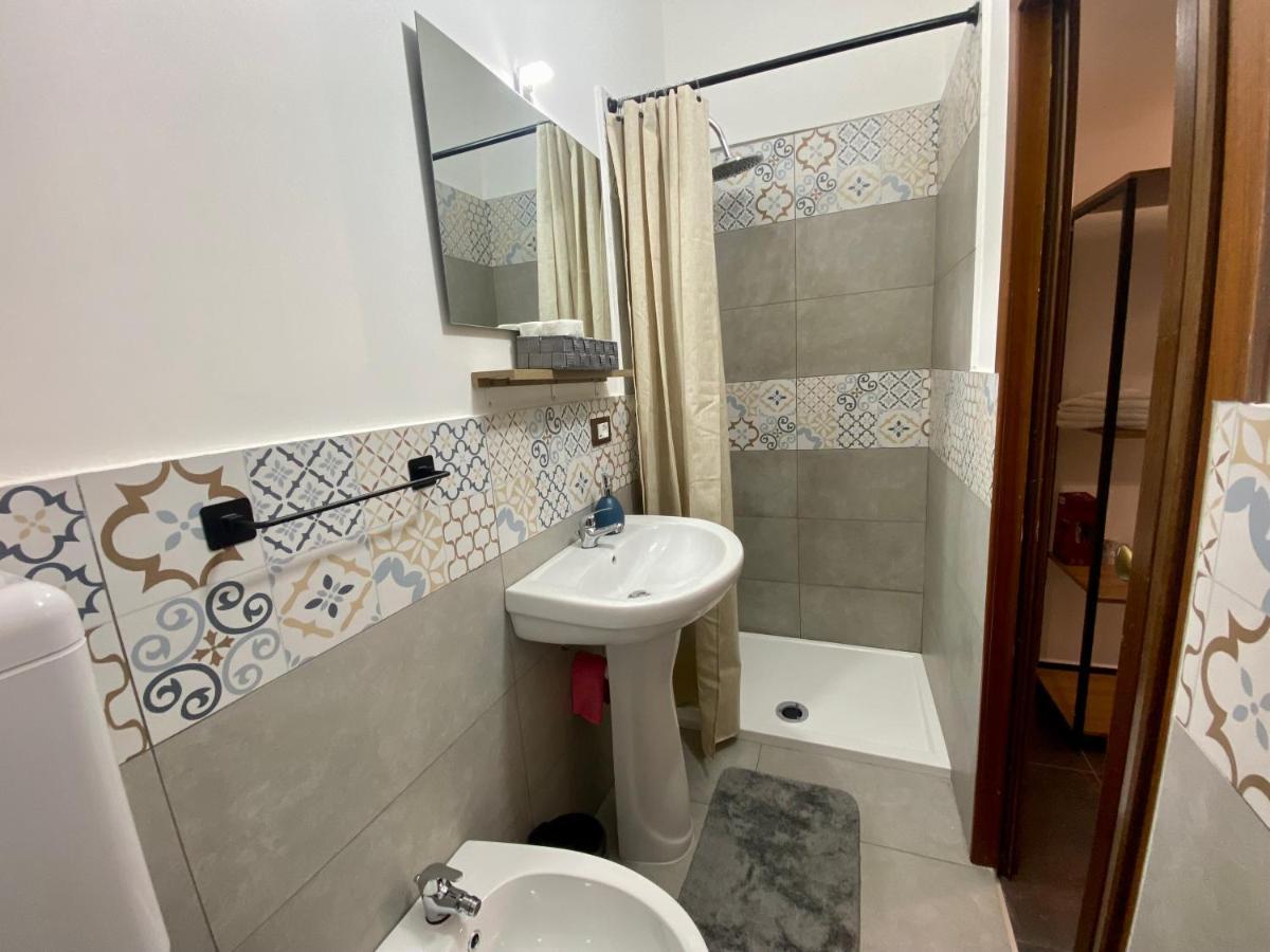 Casa Labi Lägenhet Termini Imerese Exteriör bild